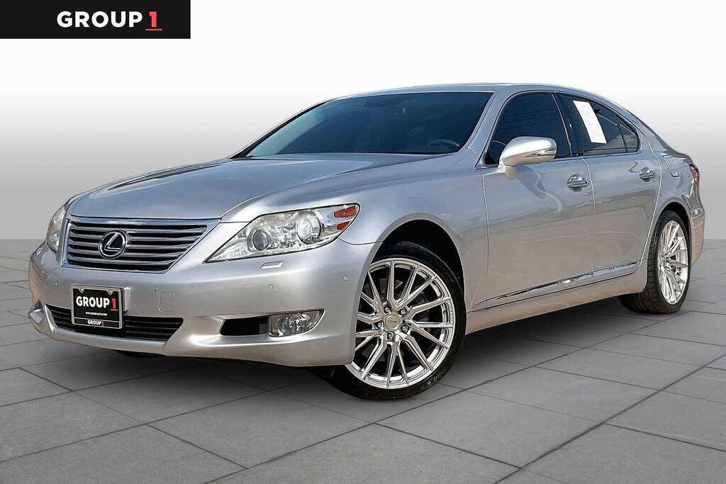 2010 LEXUS LS