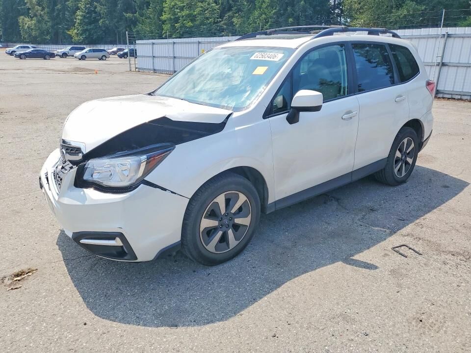 2018 SUBARU Forester