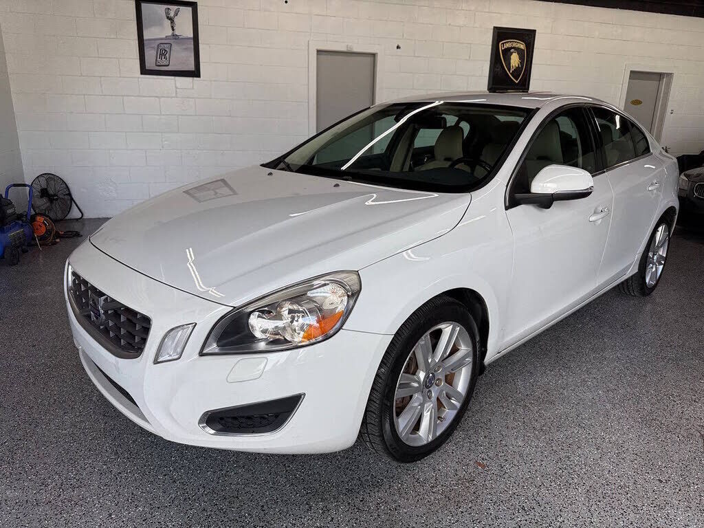 2012 VOLVO S60