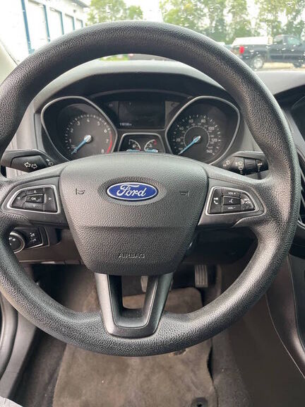 2017 FORD Focus