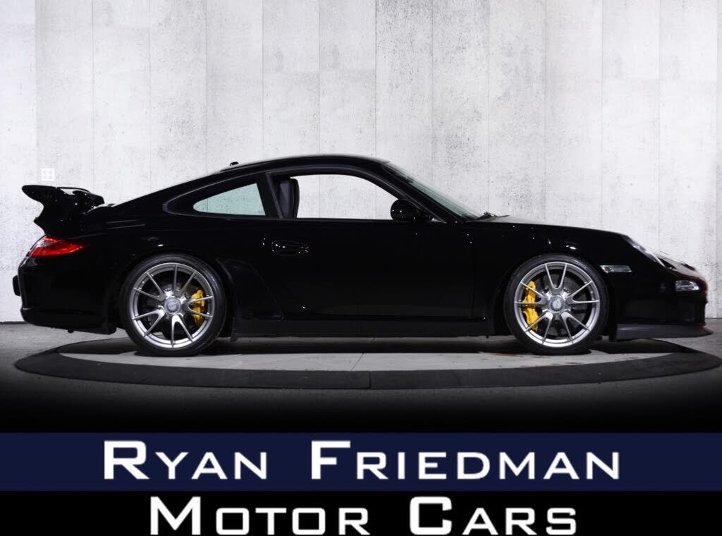 2011 PORSCHE 911