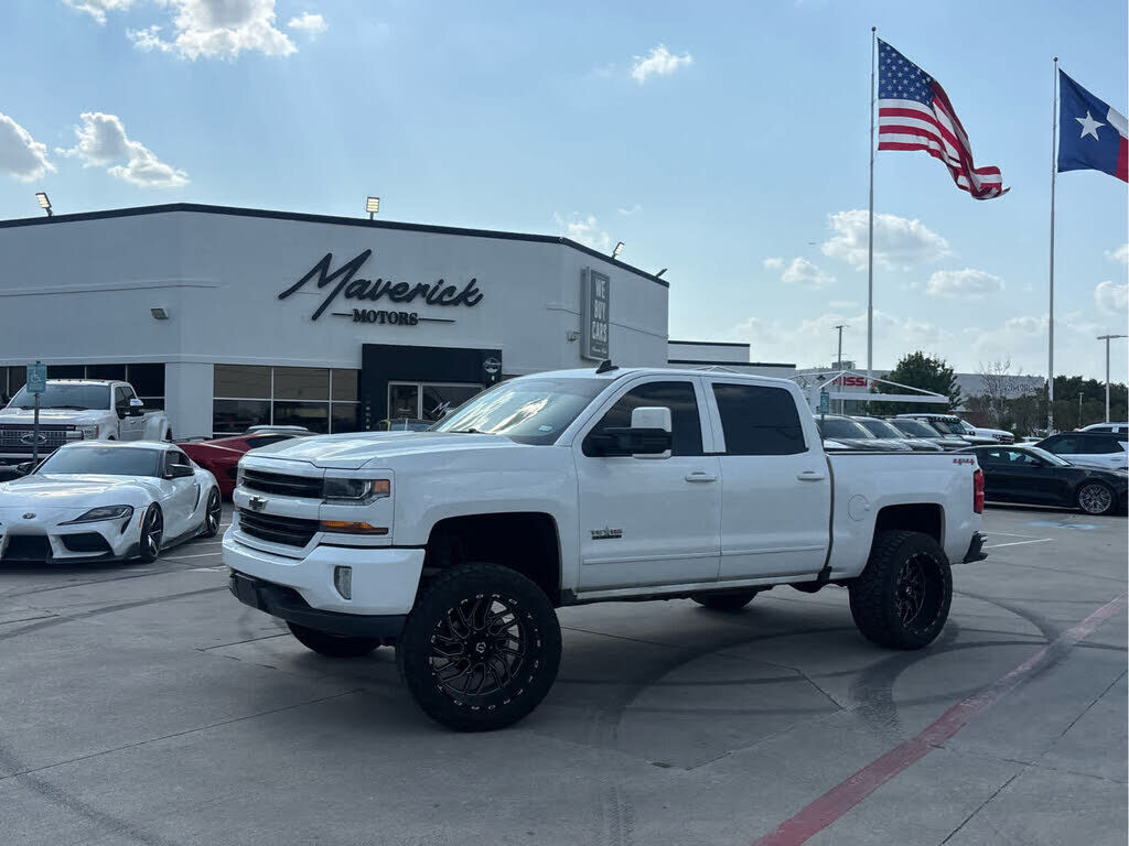 2017 CHEVROLET Silverado