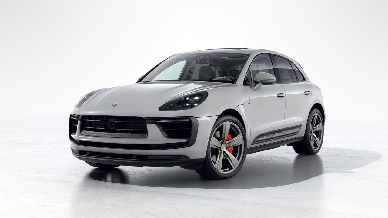 2026 PORSCHE Macan