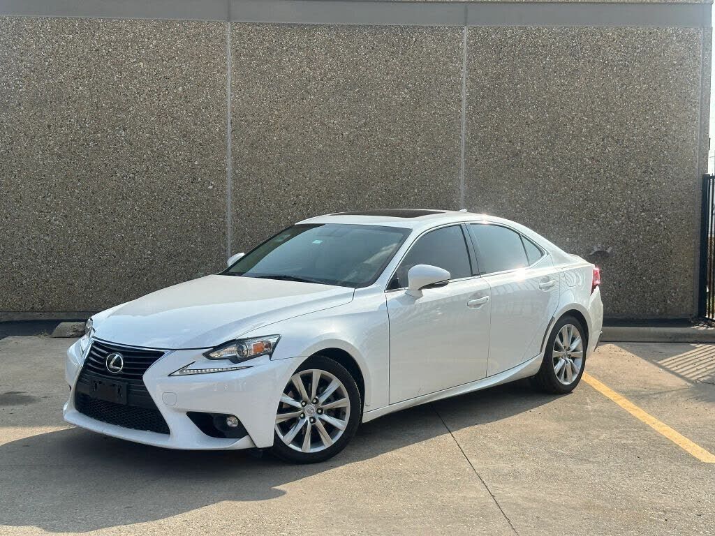 2015 LEXUS IS