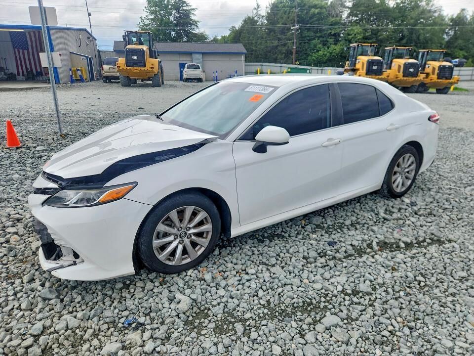 2020 TOYOTA Camry