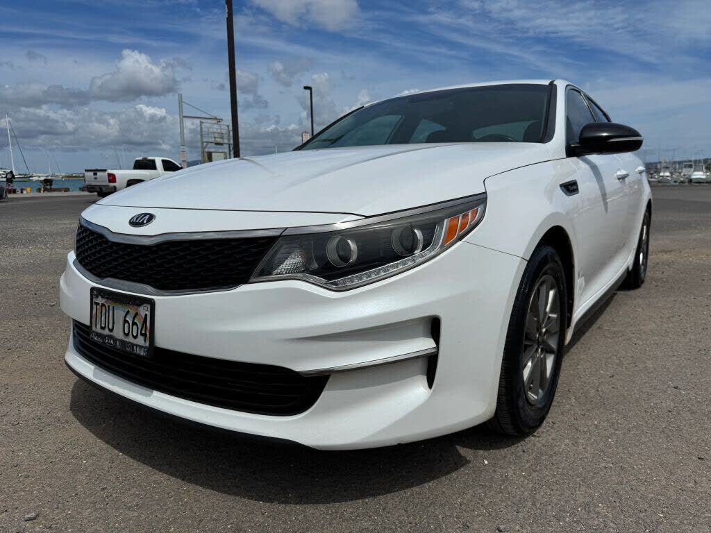 2017 KIA Optima