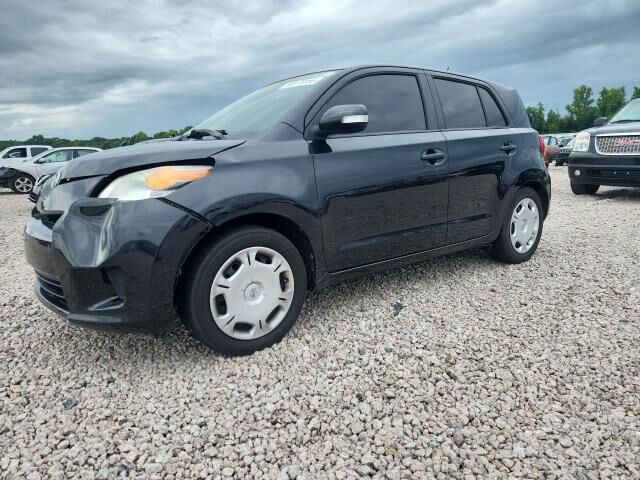 2013 TOYOTA SCION