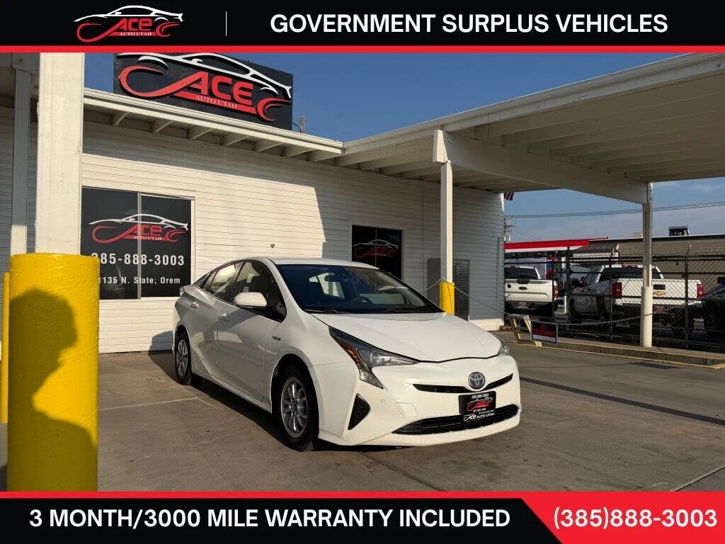 2017 TOYOTA PRIUS