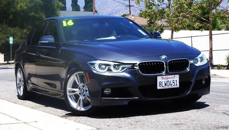 2016 BMW 3 Series