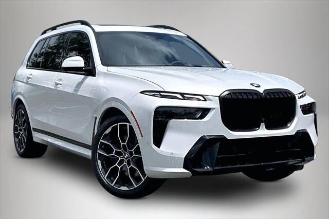 2027 BMW X7