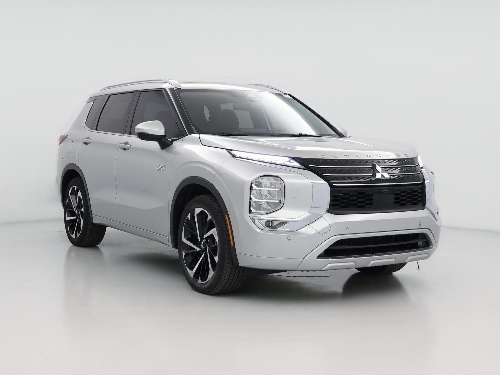 2023 MITSUBISHI Outlander