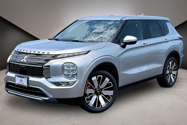 2026 MITSUBISHI Outlander