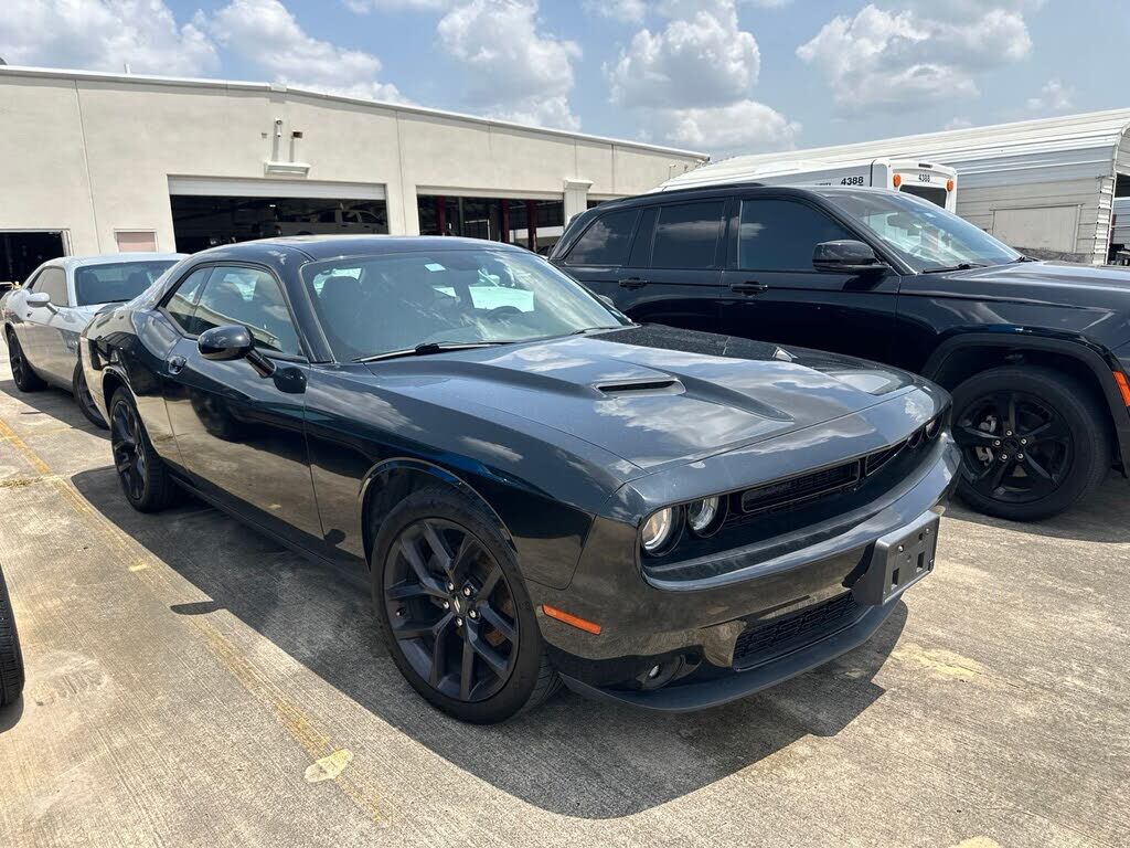 2020 DODGE Challenger