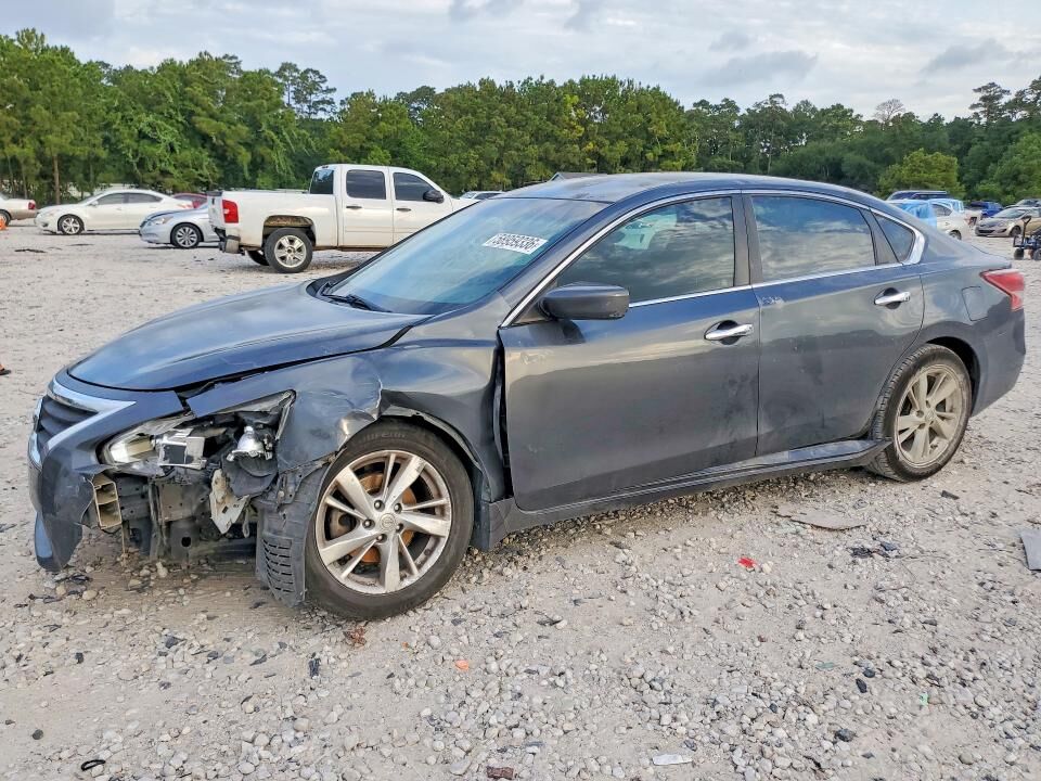 2013 NISSAN Altima