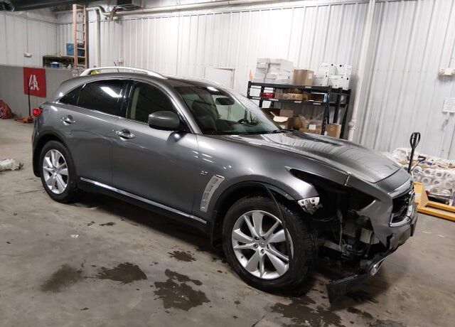 2014 INFINITI QX70