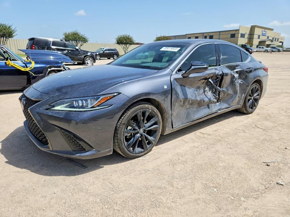 2022 LEXUS ES