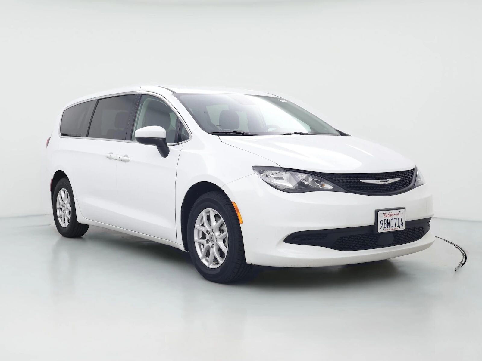 2022 CHRYSLER Voyager