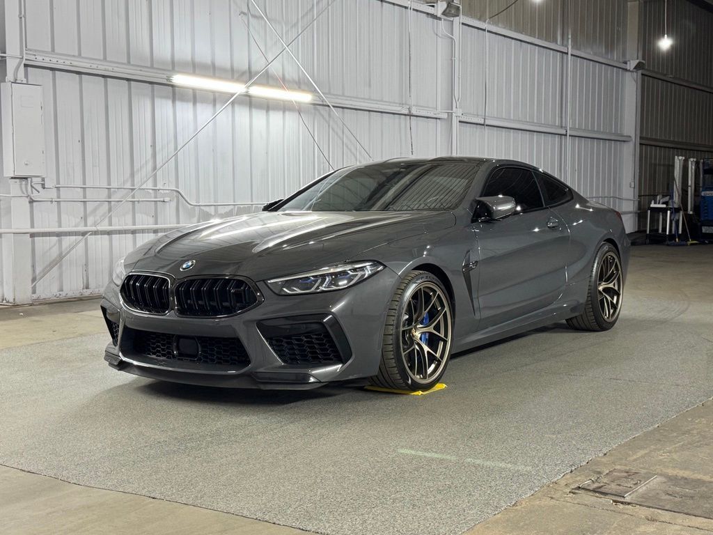 2020 BMW M8