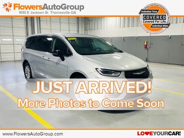 2024 CHRYSLER Pacifica
