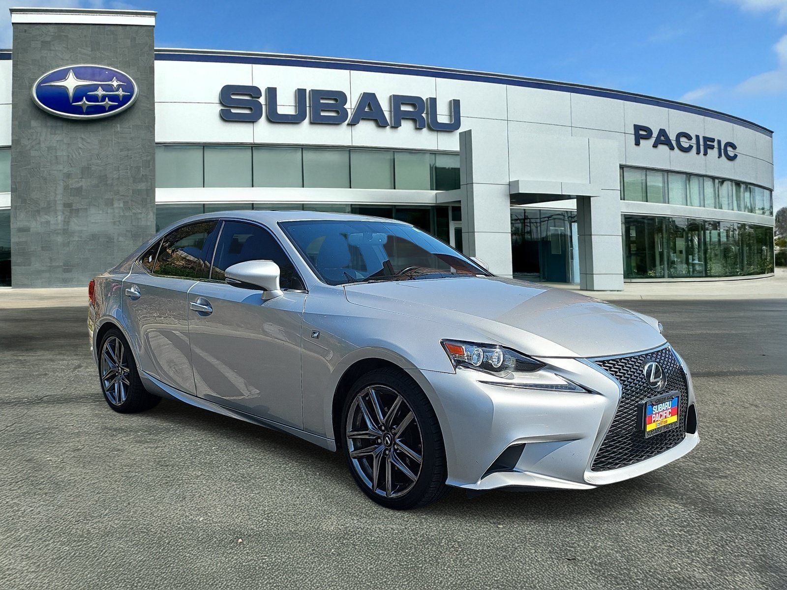 2015 LEXUS IS