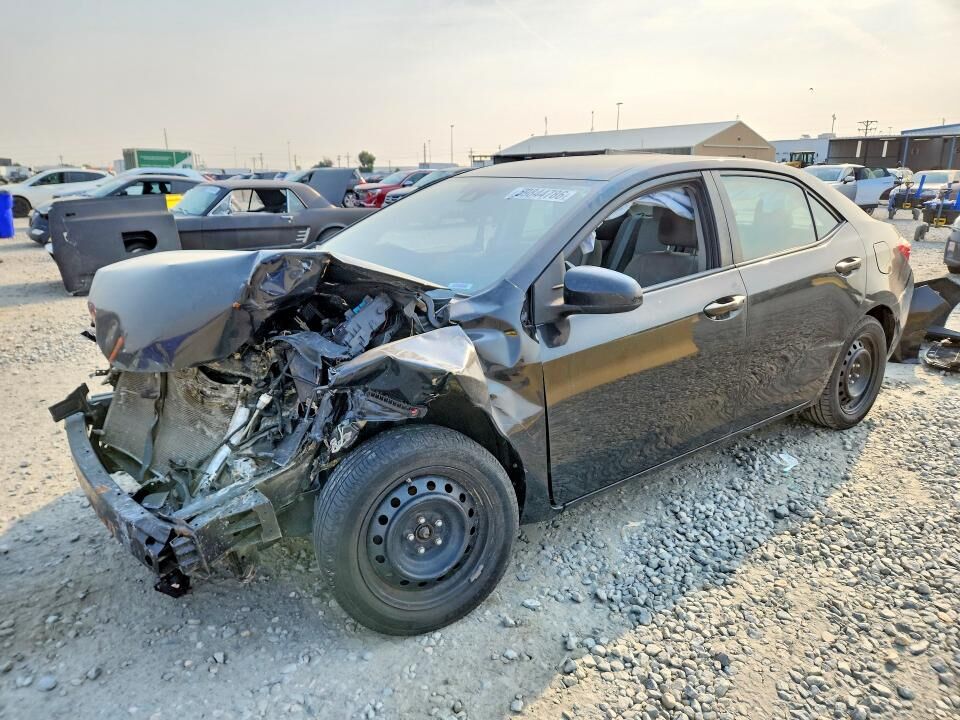 2018 TOYOTA Corolla