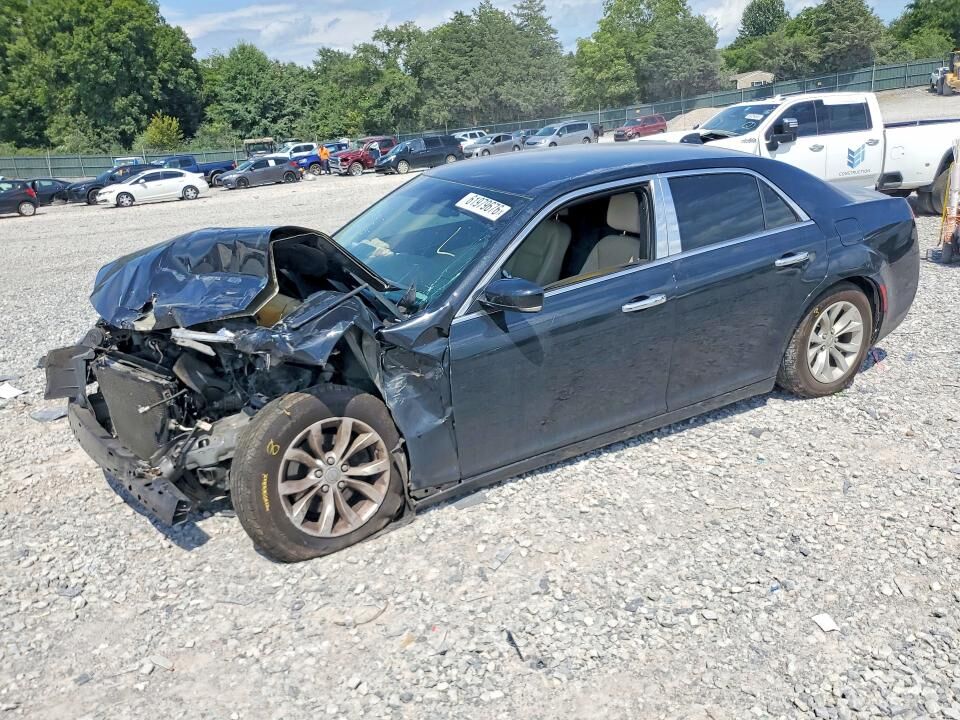 2015 CHRYSLER 300