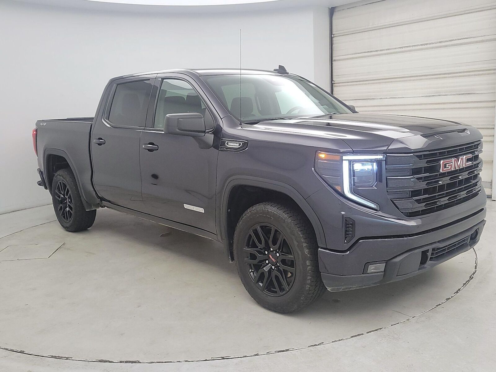 2025 GMC Sierra