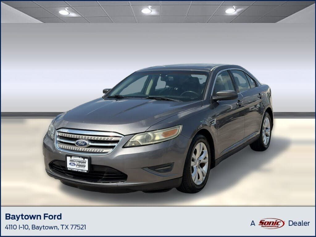 2011 FORD Taurus