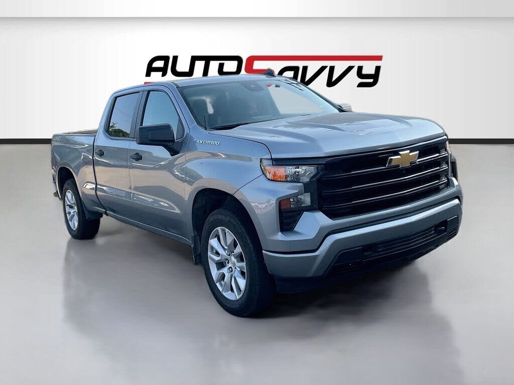 2025 CHEVROLET Silverado