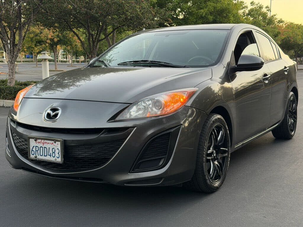 2011 MAZDA Mazda3