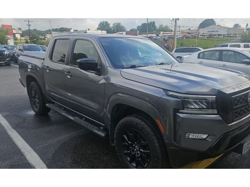 2023 NISSAN Frontier