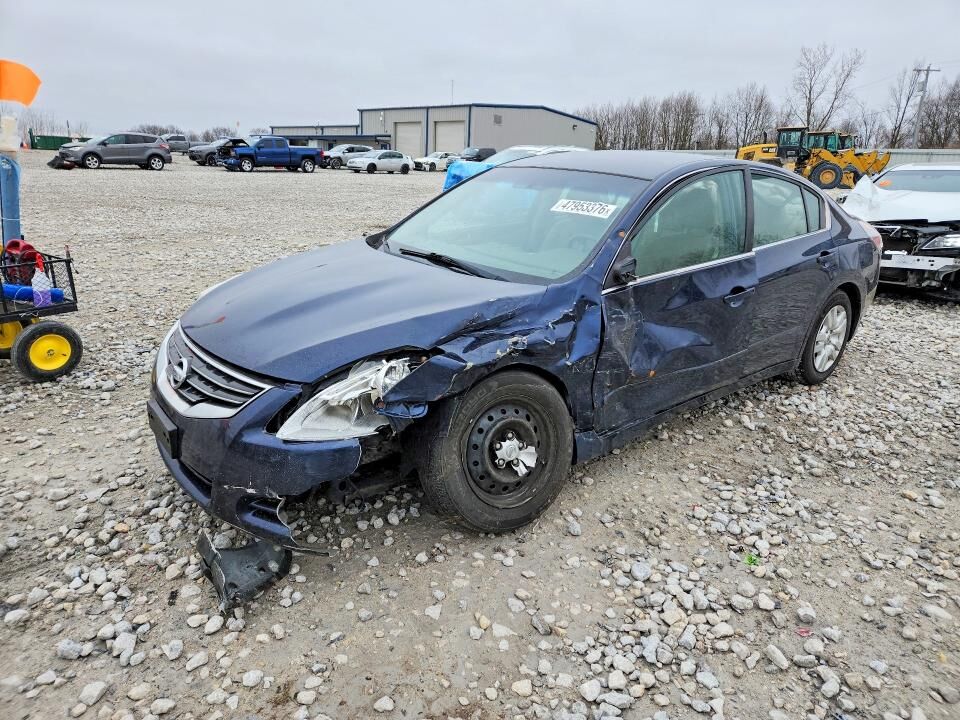 2011 NISSAN Altima
