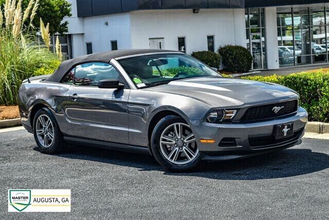 2011 FORD Mustang