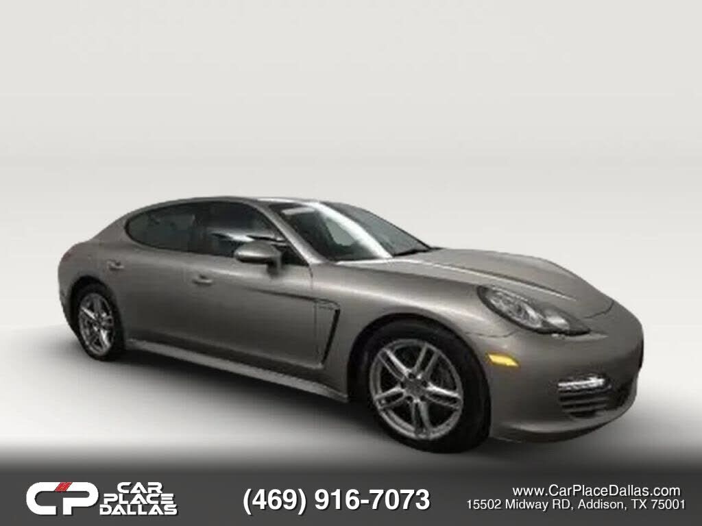 2013 PORSCHE Panamera