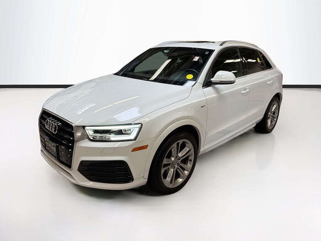 2016 AUDI Q3