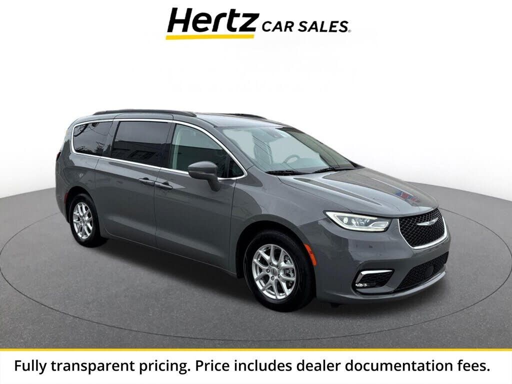2022 CHRYSLER Pacifica