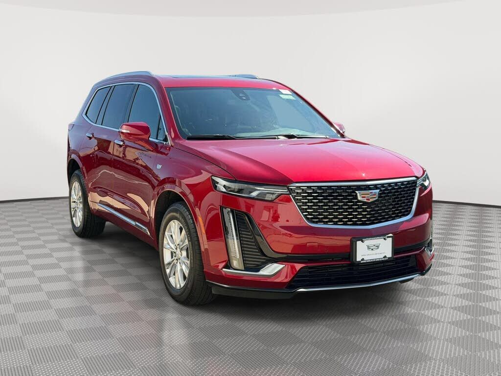 2025 CADILLAC XT6
