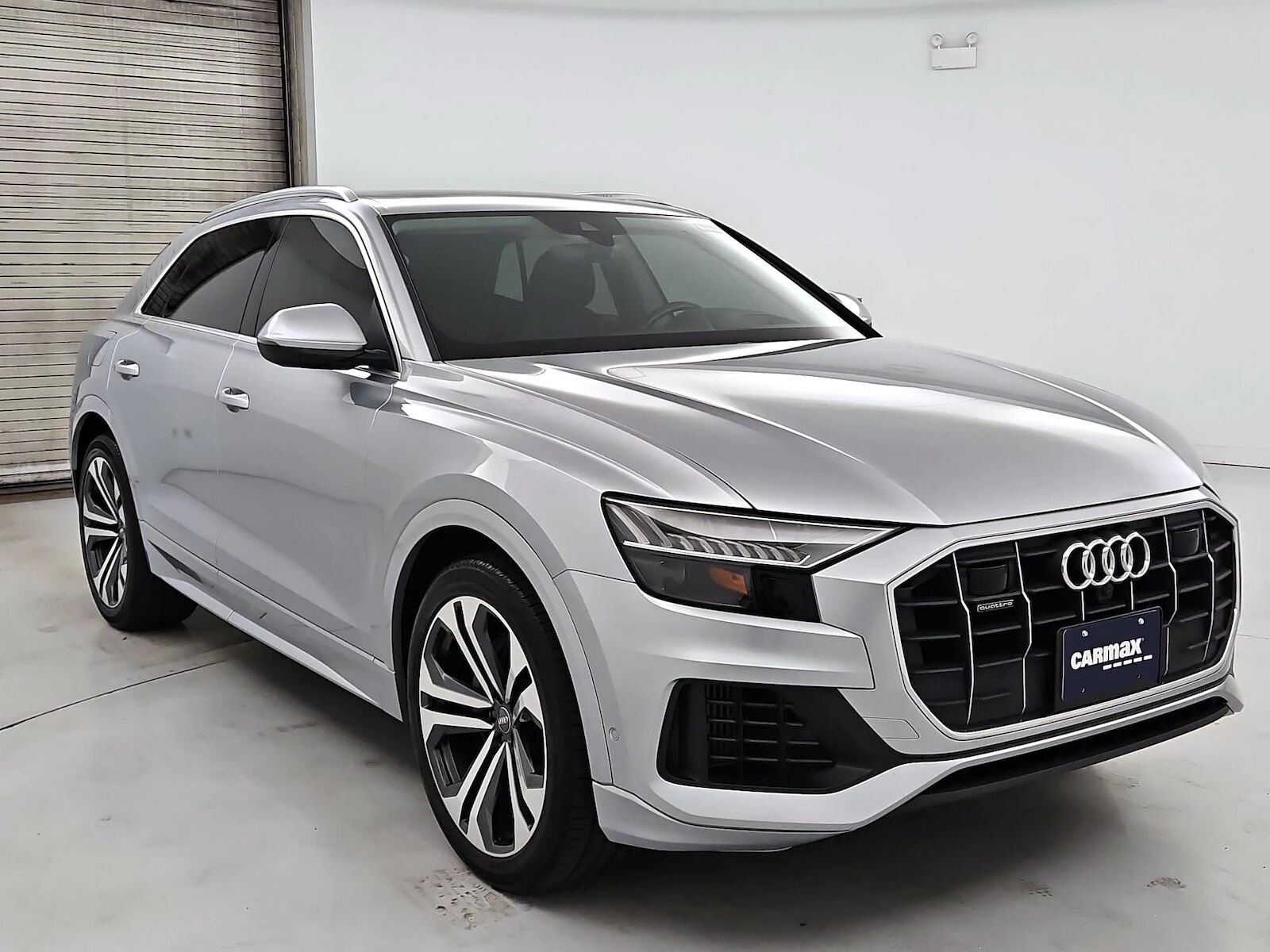 2020 AUDI Q8