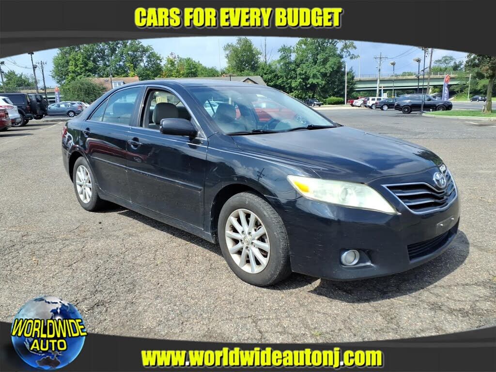 2010 TOYOTA Camry