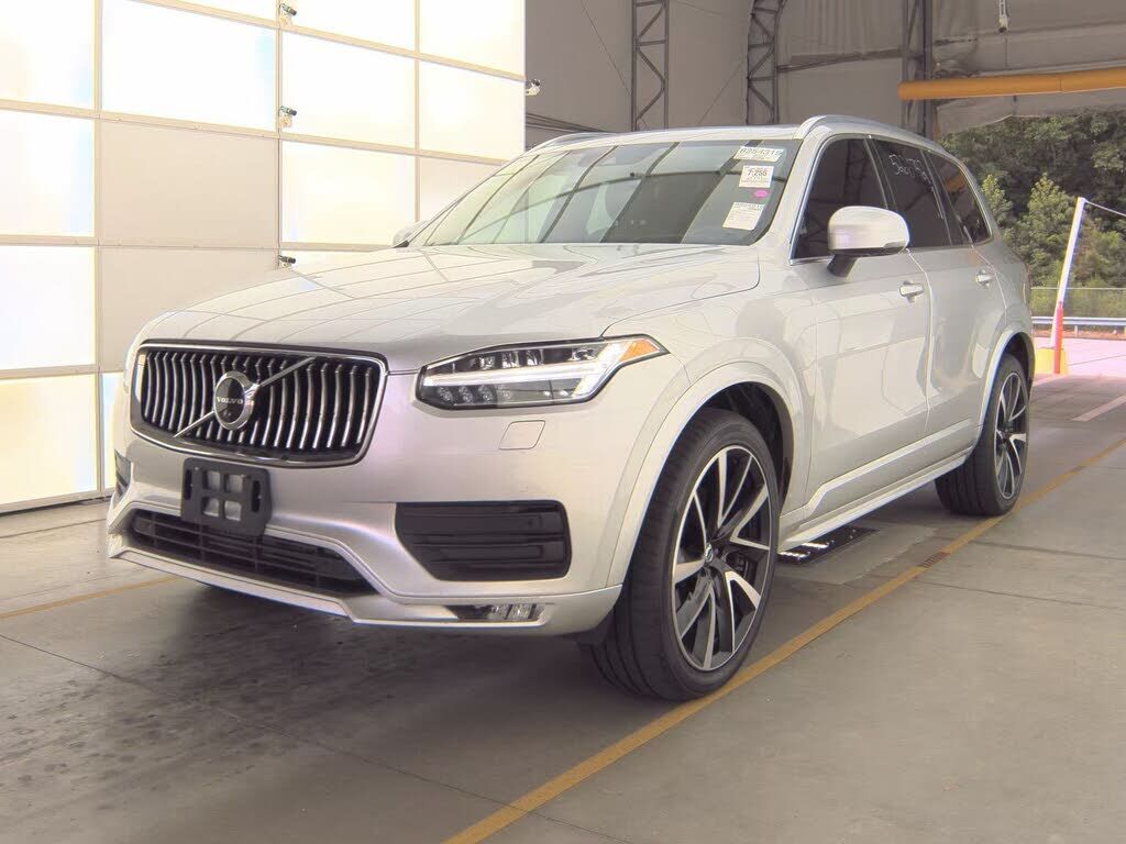 2021 VOLVO XC90