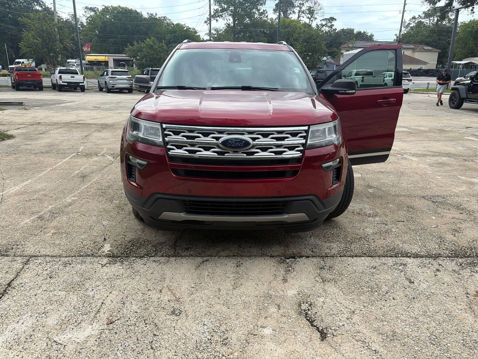 2019 FORD Explorer