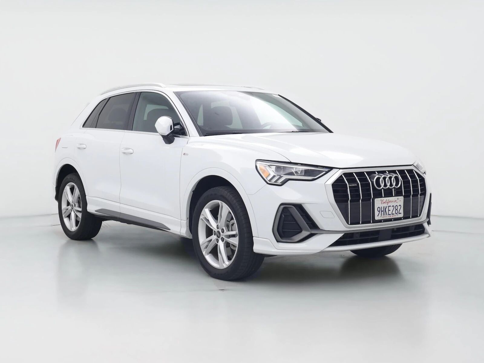 2023 AUDI Q3