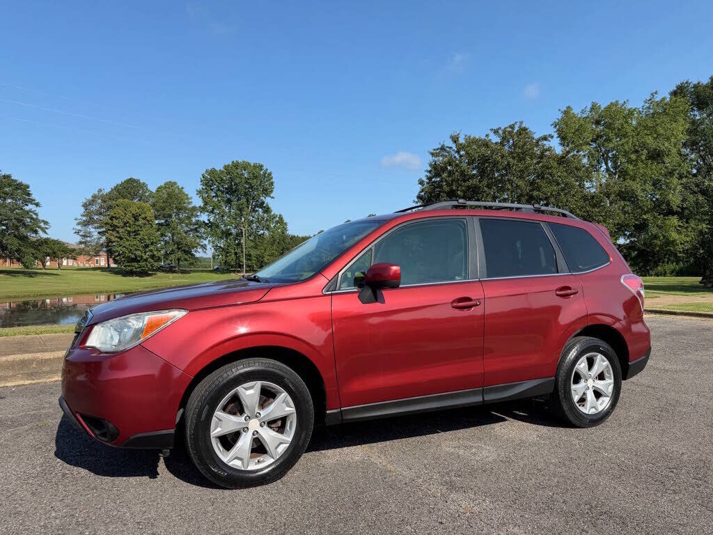 2015 SUBARU Forester