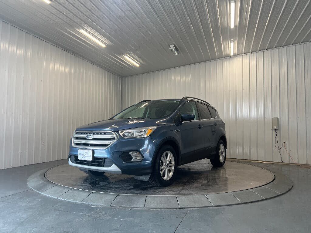 2018 FORD Escape