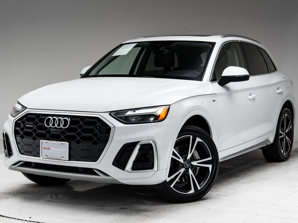 2021 AUDI Q5 e