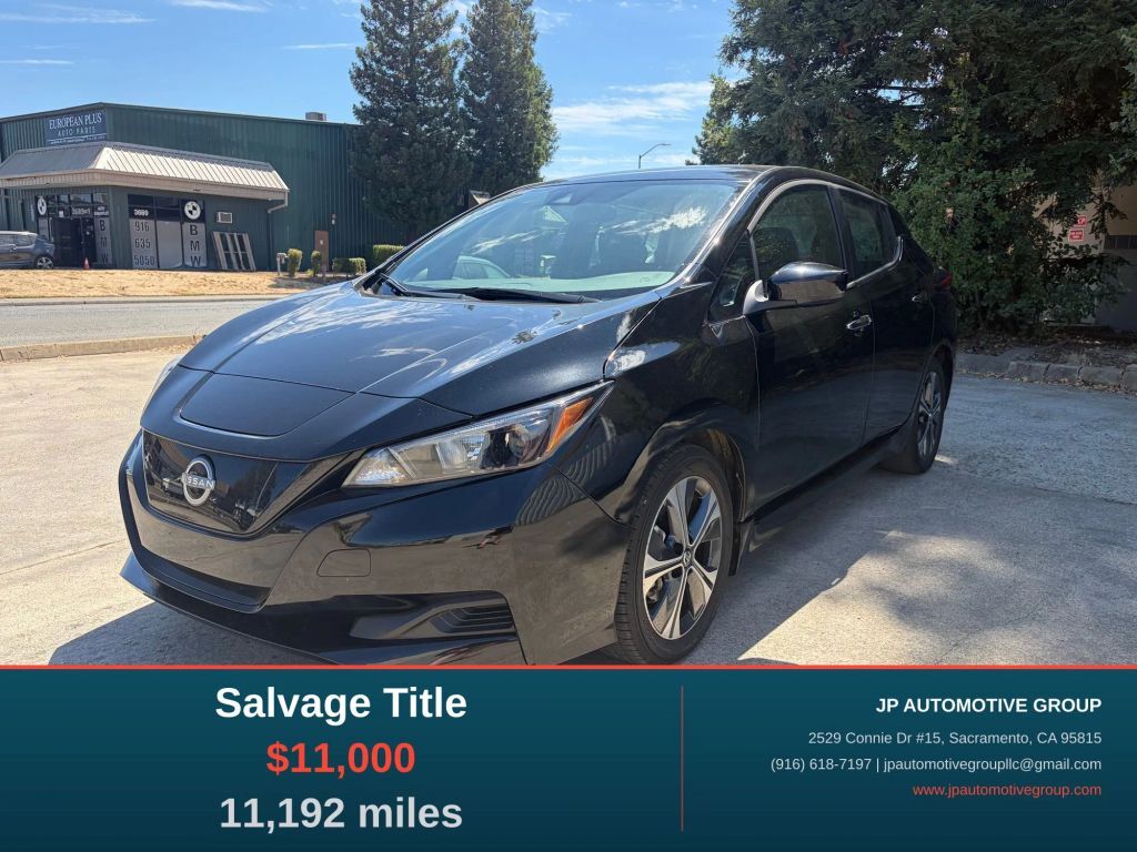 2023 NISSAN Leaf