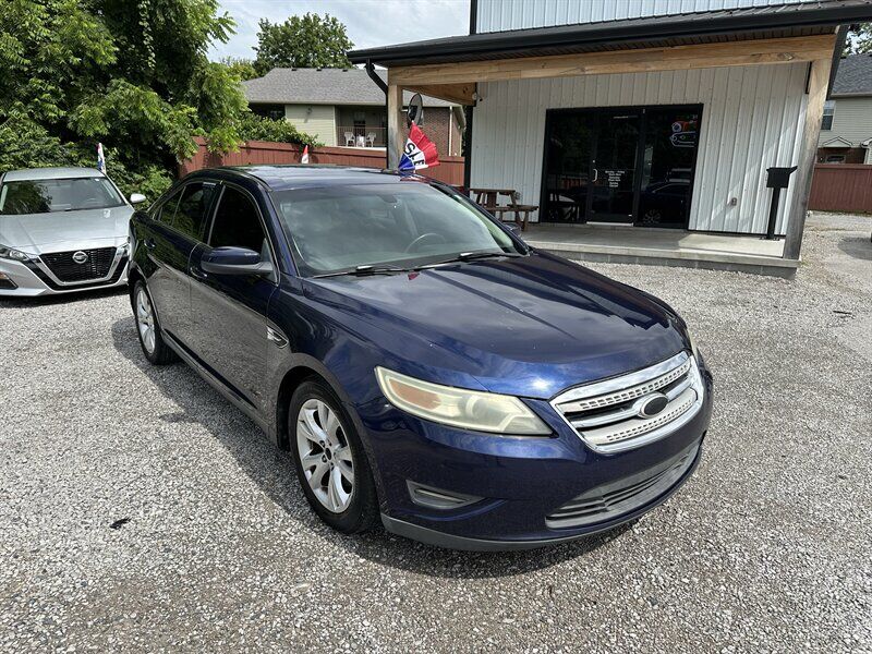2011 FORD Taurus