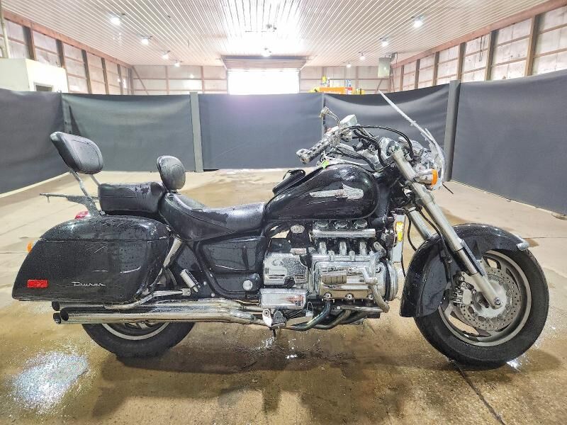 2000 HONDA GL1500CT