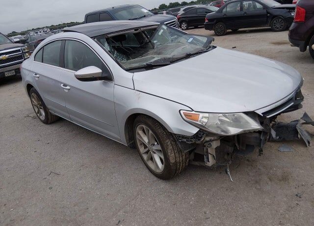 2009 VOLKSWAGEN Passat