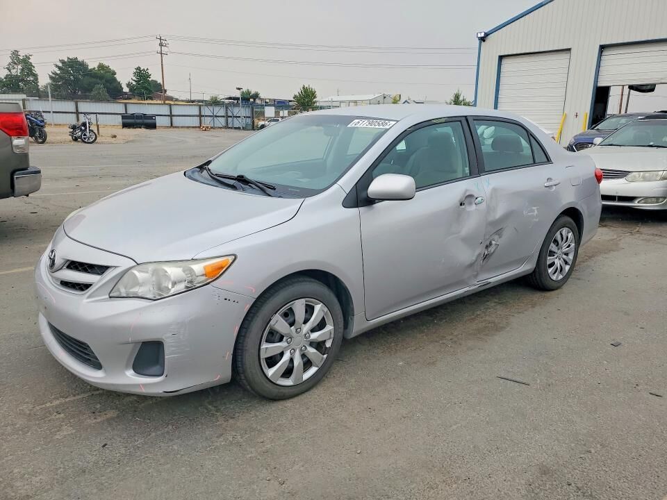 2012 TOYOTA Corolla